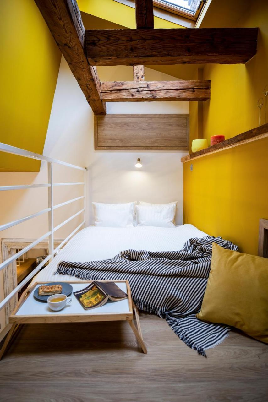 Yellow Apartment クルージュ＝ナポカ エクステリア 写真