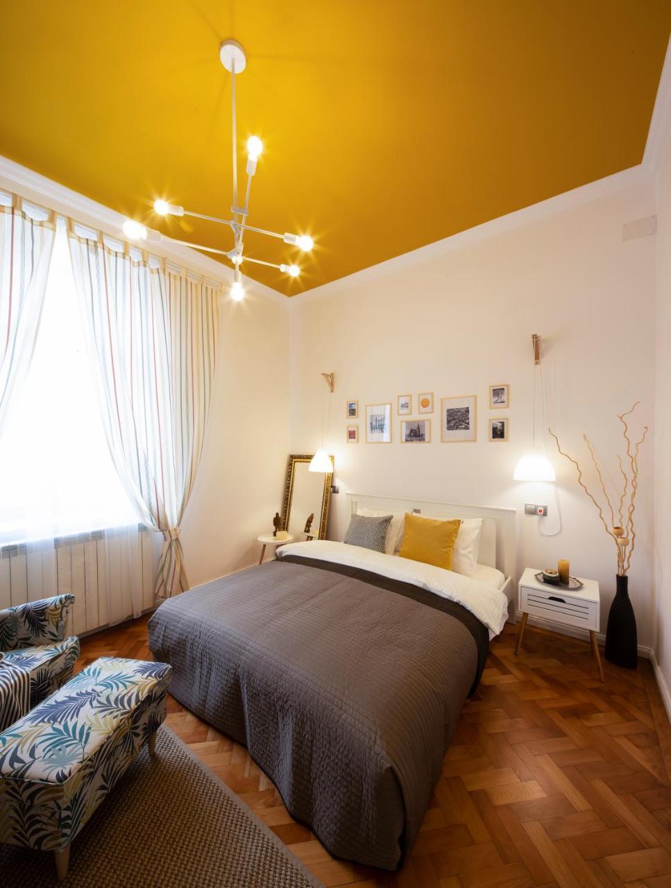 Yellow Apartment クルージュ＝ナポカ エクステリア 写真